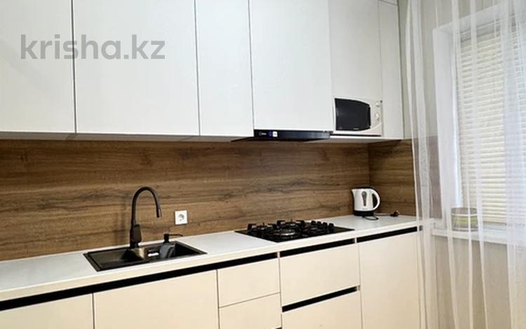 1-бөлмелі пәтер · 45 м² · 7/9 қабат, Мкр Орбита 5 — Мкр Орбита 3, бағасы: 17 000 ₸ в Алматы, Бостандыкский р-н — фото 19