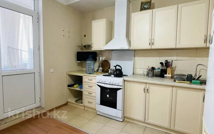 3-бөлмелі пәтер, 100 м², 3/9 қабат ай сайын, Сарайшык 9, бағасы: 230 000 〒 в Астане, Есильский р-н — фото 2