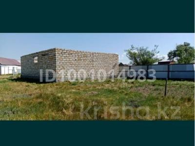 Дача · 2 комнаты · 120 м² · 10 сот., Жиенбаева — Жиенбаева - Новый мост Заречный за 3.7 млн 〒 в Актобе, мкр Гормолзавод