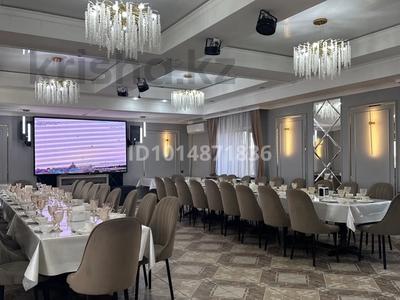 Қоғамдық тамақтану орны · 750 м², бағасы: 235 млн ₸ в Уральске