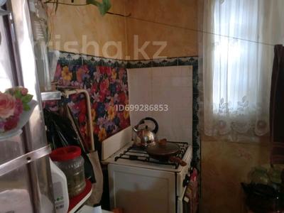 Пәтерлер в Мангистауской обл.: 2-бөлмелі пәтер · 48 м² · 5/5 қабат, 12-й мкр 51, бағасы: 11 млн 〒 2-бөлмелі пәтер · 48 м² · 5/5 қабат, 12-й мкр 51, бағасы: 11 млн 〒 в Актау