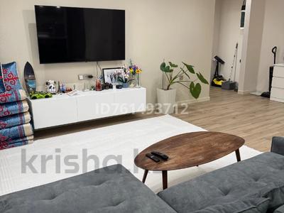2-комнатная квартира · 77 м² · 14/16 этаж, 17-й мкр 23 за 32 млн 〒 в Актау