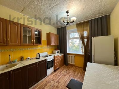 2-бөлмелі пәтер · 54 м² · 6/10 қабат, Степной 4 ш/а., бағасы: 21.4 млн ₸ в Караганде, Казыбек би р-н
