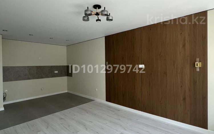 2-комнатная квартира · 53 м² · 5/12 этаж, мкр Аккент 90/3 за 35 млн ₸ в Алматы, Алатауский р-н — фото 2