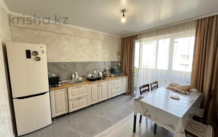 3-бөлмелі пәтер, 65 м², 10/10 қабат, мкр Шугыла, Алтын Орда, бағасы: 30.5 млн 〒 в Алматы, Наурызбайский р-н — фото 2