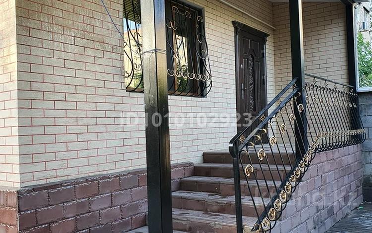 5-комнатная квартира · 100 м² · 1/5 этаж, мкр Восток 106 — Береке садик жанында орналасқан за 41 млн ₸ в Шымкенте, Аль-Фарабийский р-н — фото 2