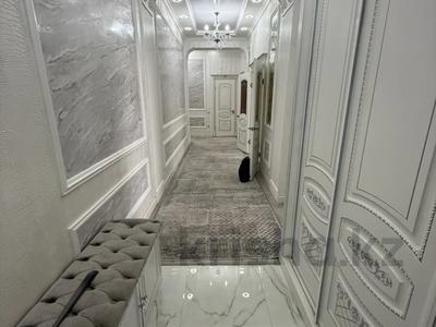 3-комнатная квартира · 117.5 м² · 14/15 этаж, 17-й мкр, ​17-й микрорайон 6 за 68 млн 〒 в Актау