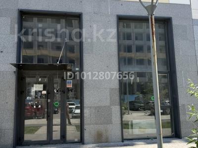 Свободное назначение, офисы, магазины и бутики, склады, общепит, салоны красоты, фитнес и спорт, медцентры и аптеки, образование, развлечения, конференц-залы, кабинеты и рабочие места, студии · 111 м² за ~ 1.1 млн ₸ в Астане, Есильский р-н