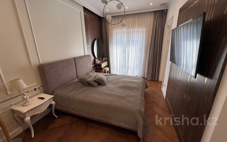 4-бөлмелі пәтер · 200 м², мкр Горный Гигант, Аль-Фараби 116/1 — Каппарова Выше Трамплина, бағасы: 2 млн ₸ в Алматы, Медеуский р-н — фото 25