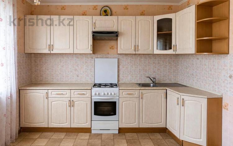 1-комнатная квартира · 35 м² · 5/5 этаж, 8-й Микрорайон 4 за 18.3 млн ₸ в Костанае — фото 2