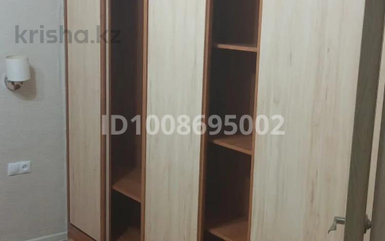 3-бөлмелі пәтер · 60 м² · 3/3 қабат, Дюсенова 14, бағасы: 21 млн ₸ в Павлодаре — фото 2