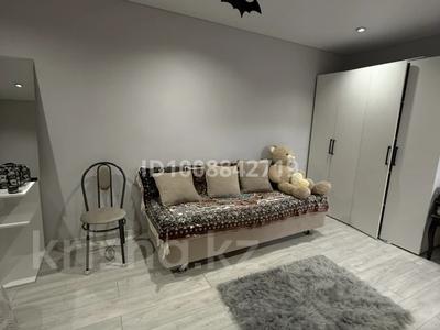 2-комнатная квартира · 48 м² · 1/5 этаж, мкр Орбита-3 21 — Торайгырова Мустафина за 280 000 ₸ в Алматы, Бостандыкский р-н