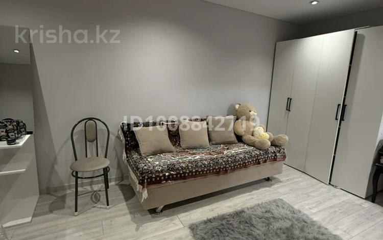 2-комнатная квартира · 48 м² · 1/5 этаж, мкр Орбита-3 21 — Торайгырова Мустафина за 280 000 ₸ в Алматы, Бостандыкский р-н — фото 2