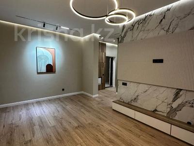 4-бөлмелі пәтер · 165 м² · 3/10 қабат, Байтурсынова 17, бағасы: 123 млн ₸ в Астане, Сарайшык р-н