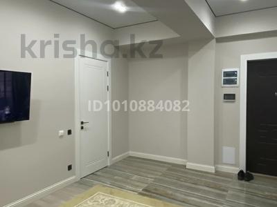 2-бөлмелі пәтер · 58.5 м² · 3/9 қабат, Ади шарипова 28/1, бағасы: 35 млн ₸ в Атырау, мкр Жилгородок