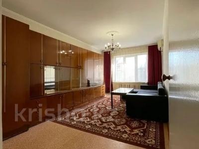 2-комнатная квартира, 52 м², 4/5 этаж, мкр Аксай-3Б 7 за 31 млн 〒 в Алматы, Ауэзовский р-н