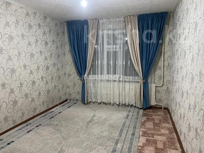 1-бөлмелі пәтер · 30 м² · 1/5 қабат, Самал ш/а. 17 — Сейфуллина, бағасы: ~ 8.2 млн ₸ в Таразе, мкр Самал