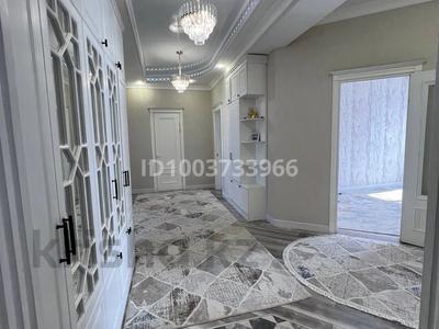 4-бөлмелі пәтер · 126 м² · 3/5 қабат, 34-й мкр 14, бағасы: 50 млн ₸ в Актау