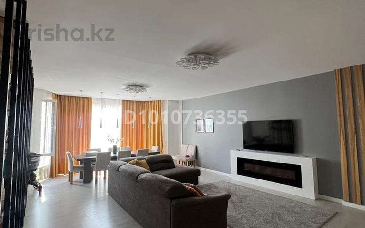 4-бөлмелі пәтер · 200 м² · 10/13 қабат, Шевченко 78 — Желтоксан, бағасы: 350 млн ₸ в Алматы, Алмалинский р-н — фото 7
