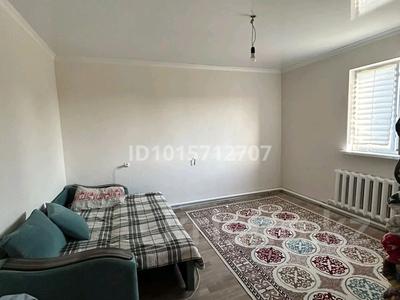 Отдельный дом · 3 комнаты · 65 м² · 8 сот., Доспамбет жырау 6 — Сәбит Мұқанов за 15 млн ₸ в Еламане