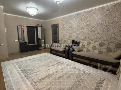 2-бөлмелі пәтер · 44 м² · 3/5 қабат, Ш.Каршаубайулы 320/2 — Общество слепых, бағасы: 200 000 ₸ в Семее, Красный Кордон