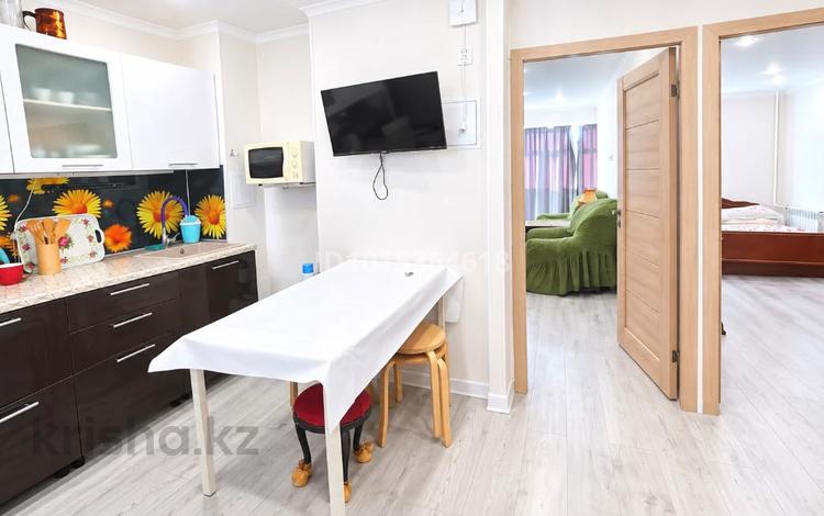 2-комнатная квартира · 62 м² · 5/9 этаж, 6-й мкр 37 за 150 000 ₸ в Актау — фото 10