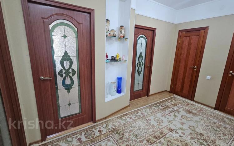 4-бөлмелі пәтер · 122 м² · 1/4 қабат, Гиззата Алипова 5А, бағасы: 36 млн ₸ в Атырау — фото 2