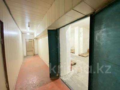 Свободное назначение, офисы, магазины и бутики, склады, общепит, салоны красоты, сельское хозяйство, бани, гостиницы и зоны отдыха, медцентры и аптеки, образование, развлечения · 200 м² за 75 млн 〒 в Алматы, Медеуский р-н