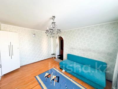 Продажа квартир в Жетысу обл.: 2-комнатная квартира · 37 м² · 5/5 этаж, Жастар за ~ 8.8 млн 〒 2-комнатная квартира · 37 м² · 5/5 этаж, Жастар за ~ 8.8 млн 〒 в Талдыкоргане, мкр Жастар