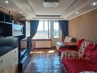 3-комнатная квартира · 58.1 м² · 5/5 этаж, Азаттык 99 а за 14 млн 〒 в Атырау, мкр Жилгородок