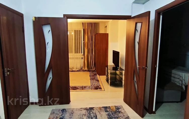 1-бөлмелі пәтер · 40 м² · 1/5 қабат, Болашак 45, бағасы: 9 000 ₸ в Талдыкоргане, мкр Болашак — фото 2