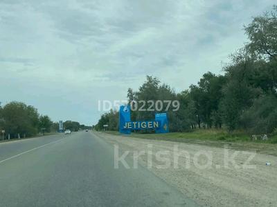 Участок · 8 соток, Ул.Макатаева 58 по старому/ по новому ул. Тәуелсіздік 25 А — Жетыгенский сельский округ, ул. Тәуелсіздік номер 31 за 10 млн ₸ в Алатау