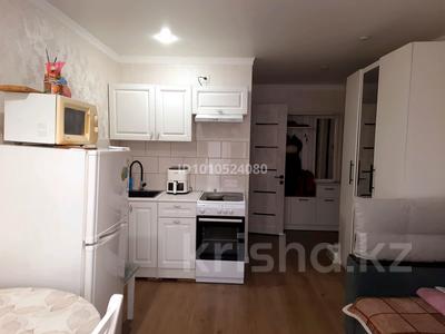 1-комнатная квартира · 17.5 м² · 3/5 этаж, мкр Михайловка , Анжерская 31 за 6 млн 〒 в Караганде, Казыбек би р-н