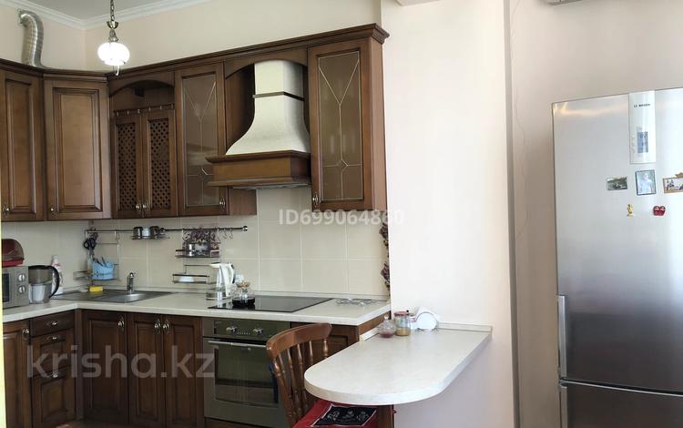 3-бөлмелі пәтер · 110.3 м² · 3/12 қабат, мкр Керемет 7, бағасы: 95 млн ₸ в Алматы, Бостандыкский р-н — фото 2