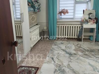1-комнатная квартира · 32 м² · 1/3 этаж, М. Жунисова 78 за 7 млн ₸ в Уральске, мкр Школьник