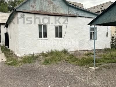 Отдельный дом · 3 комнаты · 56 м² · 6 сот., Переулок Толстого 3 за 34 млн ₸ в Астане, р-н Байконур