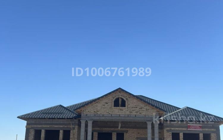 Часть дома · 6 комнат · 250 м² · 8 сот., мкр Достык — Автоцон за 31 млн 〒 в Шымкенте, Абайский р-н — фото 14