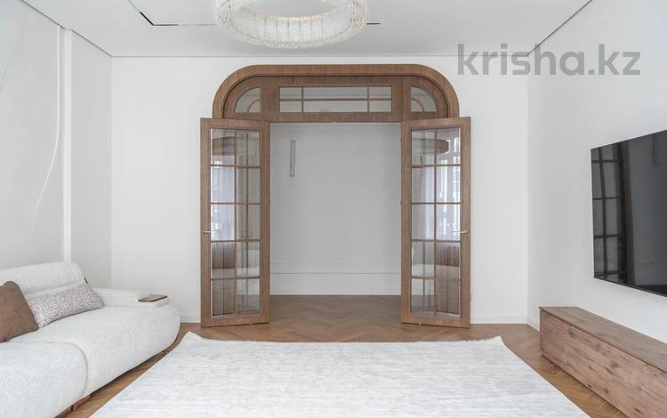 4-комнатная квартира · 120 м² · 13/16 этаж, Туран 39/3 — 2-ОЧЕРЕДЬ, ОФИГЕННО-ШИКАРНЫЙ ВИД С ОКНА НА АСТАНУ, ЭТО НАДО ВИДЕТЬ В ЖИВУЮ И КВАРТИРА КОНФЕТКА за 148 млн ₸ в Астане, Нура р-н — фото 15