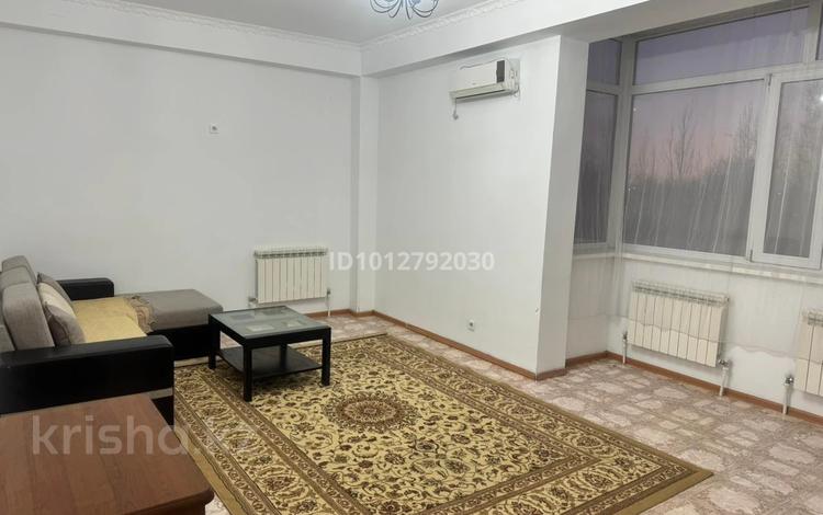 2-бөлмелі пәтер · 80 м² · 2/12 қабат, Локомотивная 7, бағасы: 200 000 ₸ в Актобе, мкр Москва — фото 2