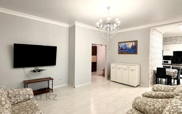 3-бөлмелі пәтер · 88 м² · 10/12 қабат, Акмешит 9, бағасы: 360 000 ₸ в Астане, Есильский р-н — фото 2