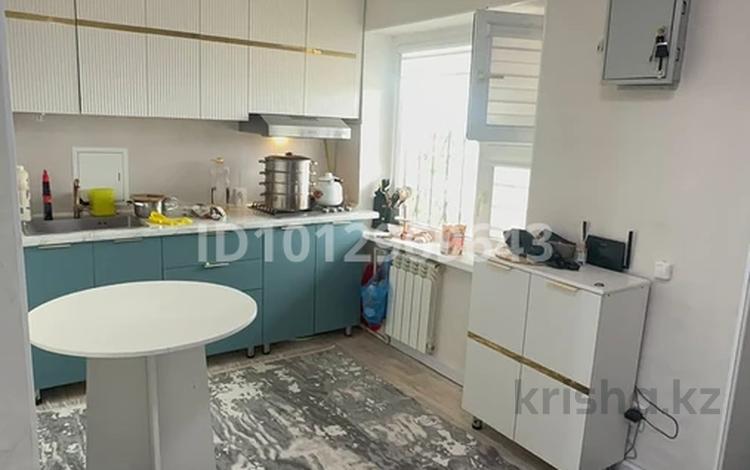 2-бөлмелі пәтер · 46 м² · 4 қабат, 3А мкр 34, бағасы: 10 млн ₸ в Актау — фото 2