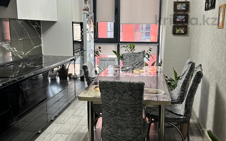 3-комнатная квартира · 85.9 м² · 3/12 этаж, мкр Кайтпас 1, Байдибек би 116 — Кошерова за 48 млн ₸ в Шымкенте, Каратауский р-н — фото 2