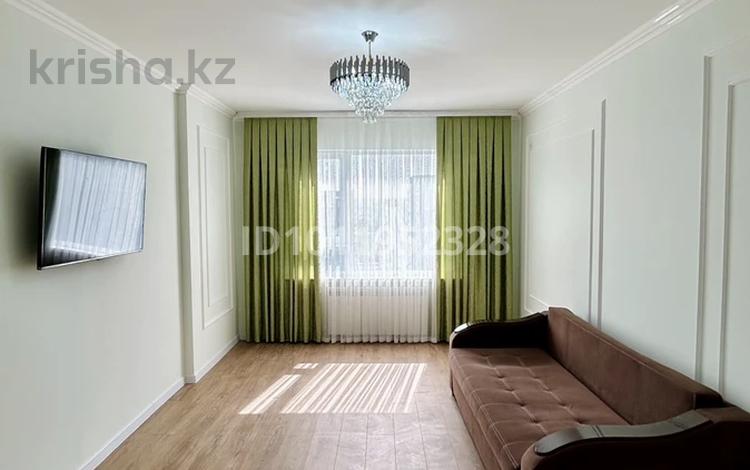 2-бөлмелі пәтер · 65 м² · 14/14 қабат, Мкр. Шымсити блок2, бағасы: 200 000 ₸ в Шымкенте, Каратауский р-н — фото 2