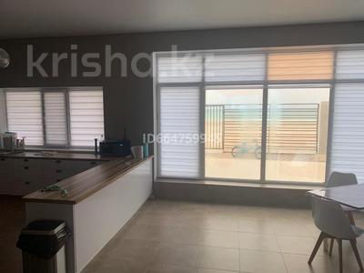 Отдельный дом · 5 комнат · 194 м² · , 1-й мкр за 150 млн 〒 в Актау