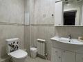3-комнатная квартира · 116 м² · 8/10 этаж, Байшева 7а — Обл гаи за 450 000 ₸ в Актобе — фото 10