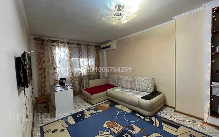 2-бөлмелі пәтер · 70 м² · 7/9 қабат, мкр 12 — возле Дины, бағасы: 25 млн ₸ в Актобе — фото 2