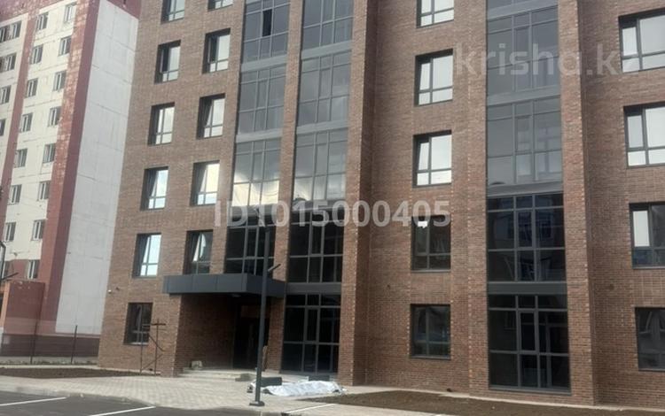 1-комнатная квартира · 40.8 м² · 3/6 этаж, мкр Юго-Восток, Муканова 1 за 20 млн ₸ в Караганде, Казыбек би р-н — фото 2