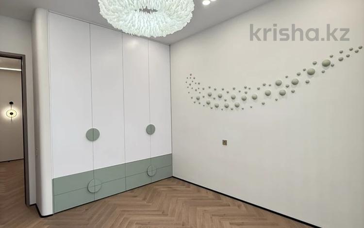 4-комнатная квартира · 115 м² · 5/16 этаж, Туран 39/2 за 125 млн ₸ в Астане, Нура р-н — фото 2