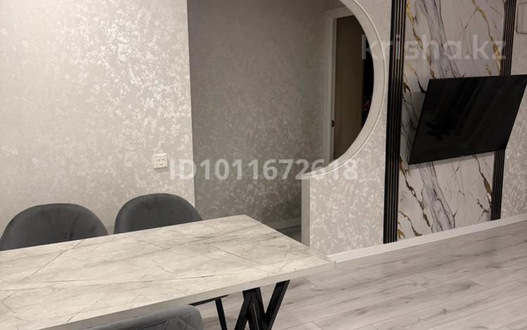 3-комнатная квартира · 58.3 м² · 5/5 этаж, мкр Новый Город, Лободы 37 за 26 млн ₸ в Караганде, Казыбек би р-н — фото 2
