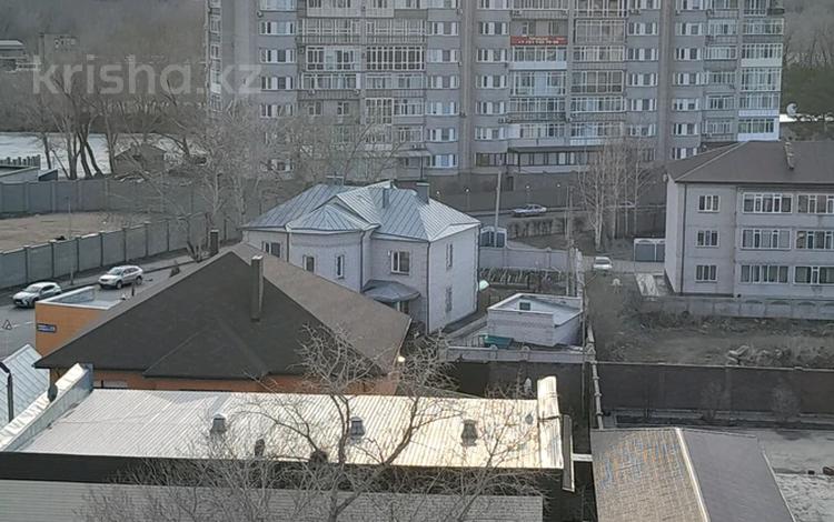 1-комнатная квартира, 27 м², 9/9 этаж, Маргулана 345/1 за 8.5 млн 〒 в Павлодаре — фото 2